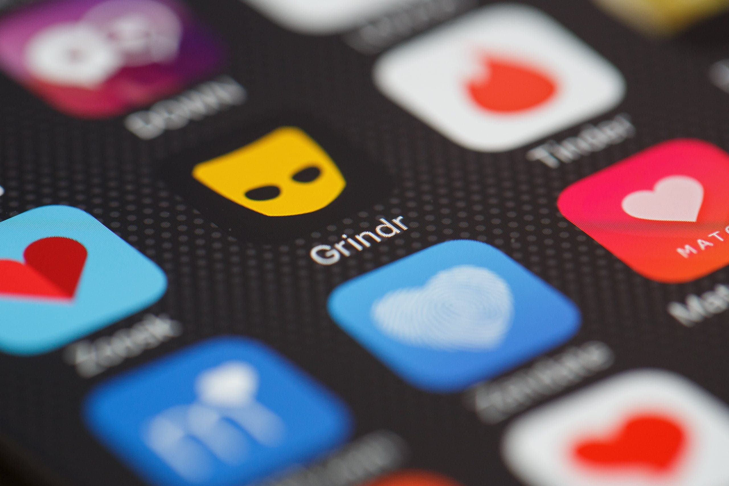 Man sues dating app Grindr after 1100 men show up expecting sex