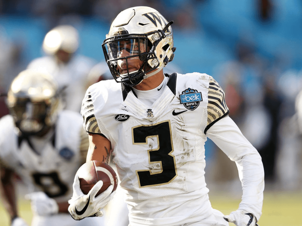 Jessie Bates Does Self-Scouting During NFL Bye Week
