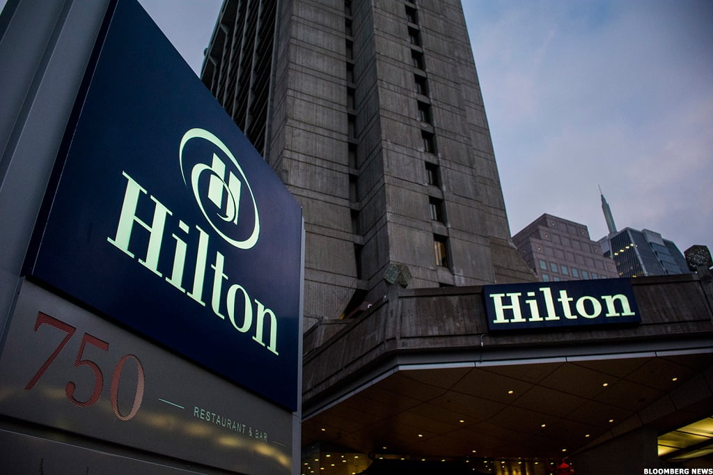 Hilton Intends to Add Smart Hotel Room Features Next Year