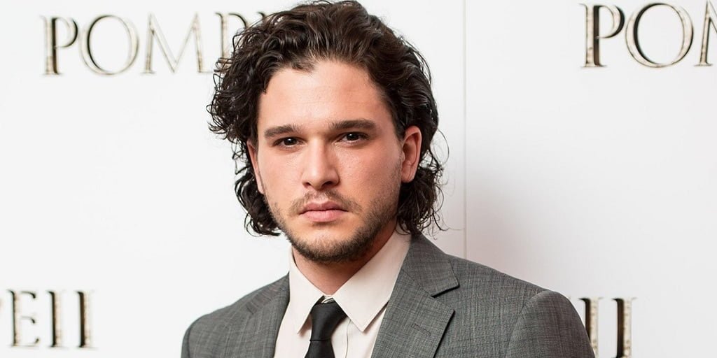 Kit Harington Tops GQ Magazine’s List of Worst-Dressed Men