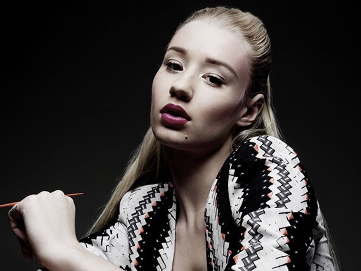 Iggy Azalea Shares That She Will Be Touring With Pitbull