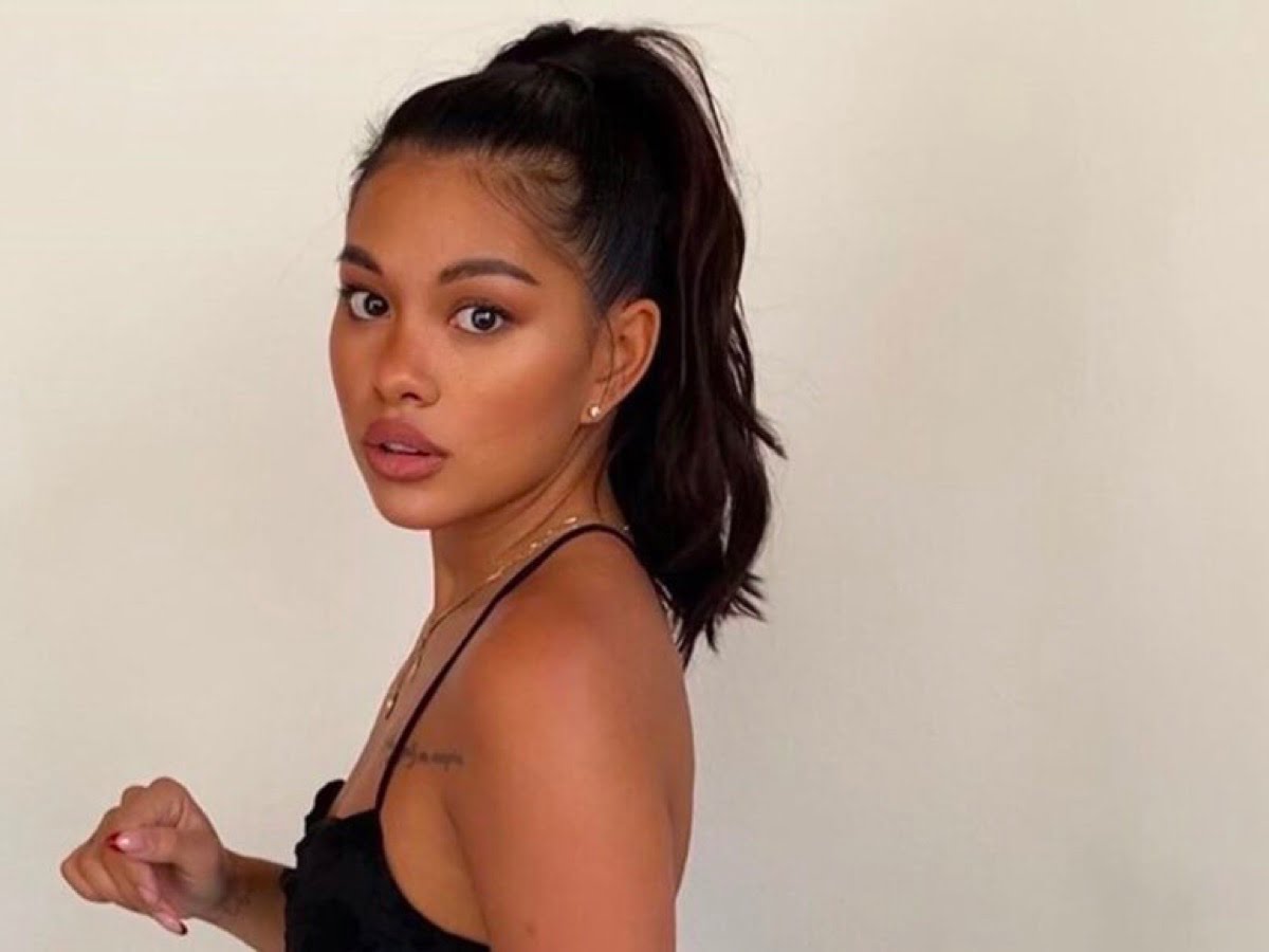 Ammika Harris Has Fans' Jaws Dropped in New Boat Pic
