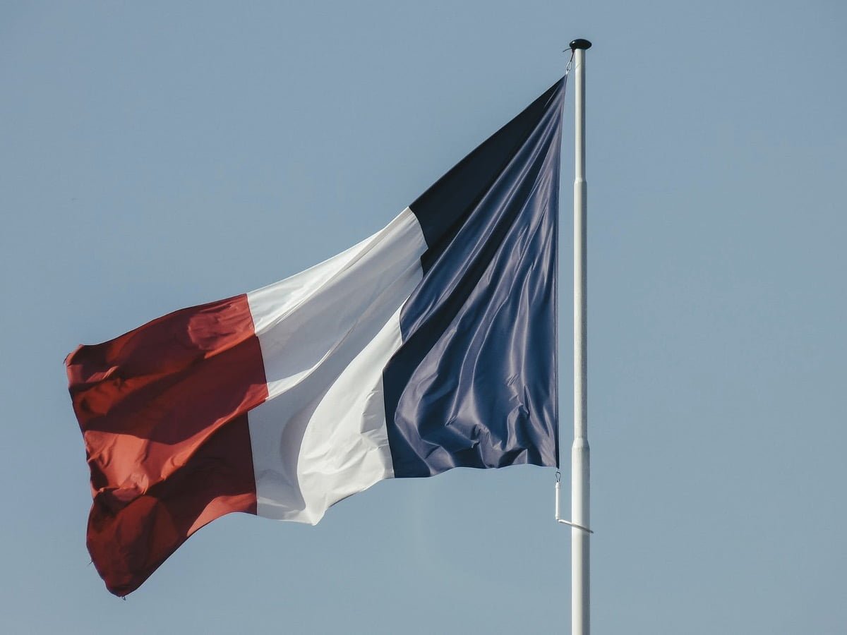 France Accuses US of Lying