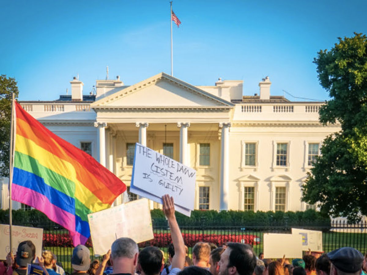 Governor Greg Abbott Passes Bill Banning Transgender Students from School Sports