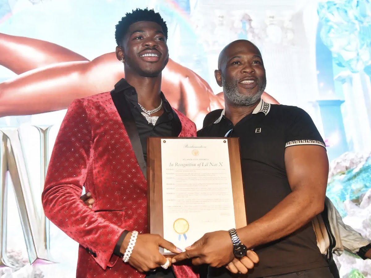 Lil Nas X's Dad Defends Son Vs. Boosie Badazz