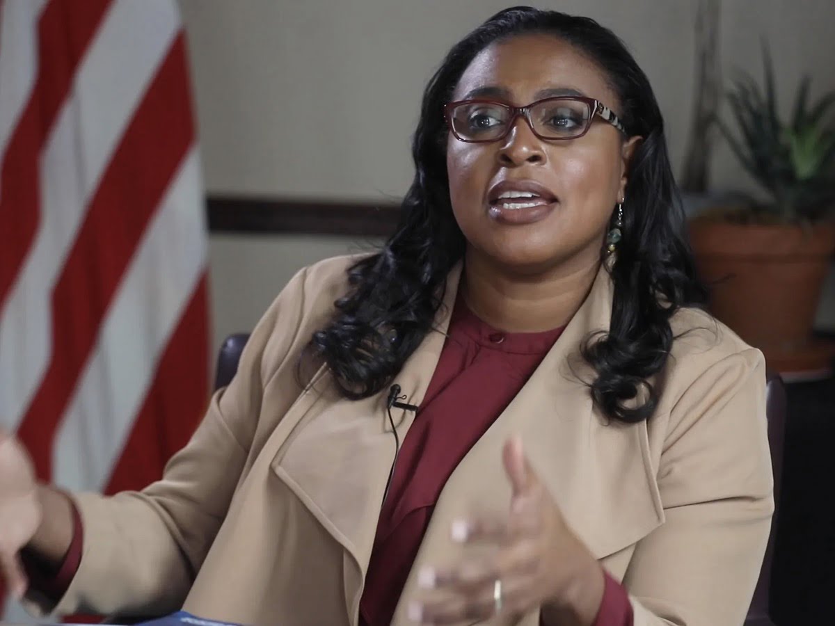 Rochester Mayor Charged for Exceeding Campaign Finance Limits