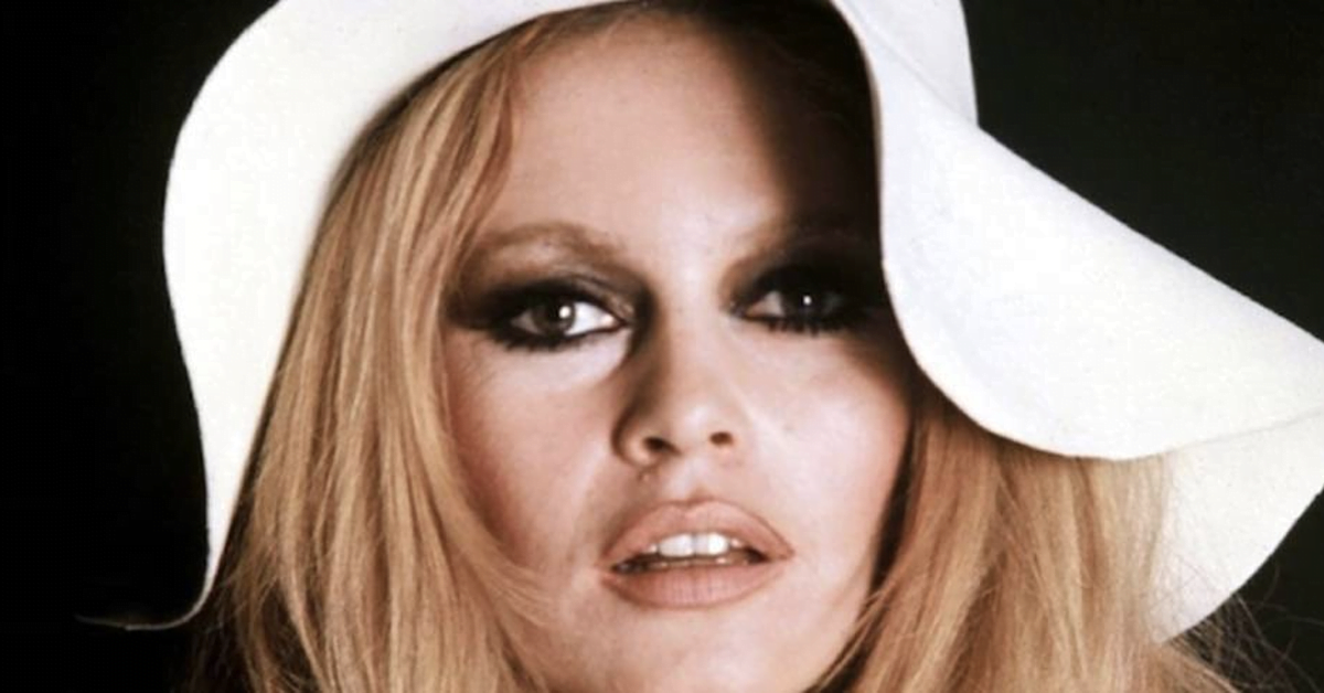 Gwyneth Paltrow's Daughter Apple Shines as Brigitte Bardot Look-Alike